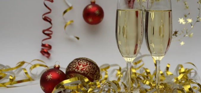 4 Things You Need to Do to Prepare Your Home for Your Christmas Party