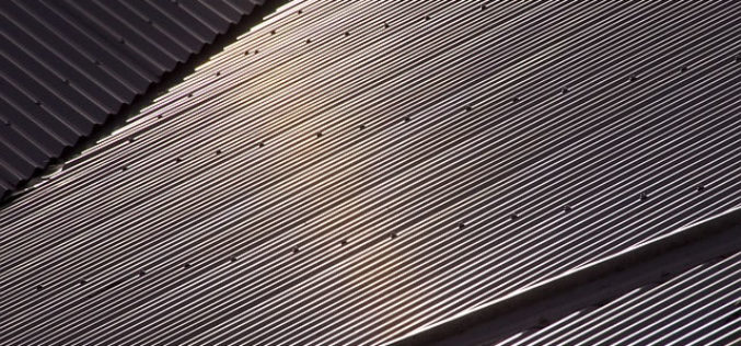 Roof Renovations: 4 Reasons to Consider Metal Roofing for Your Home