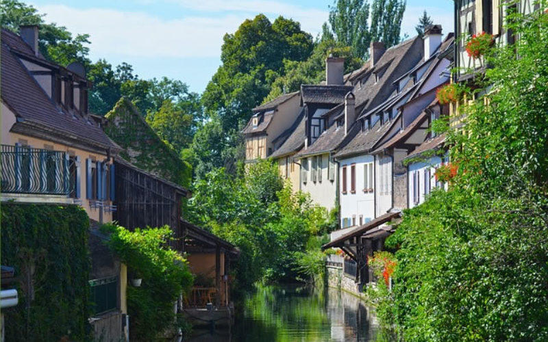 Dream Homes Aren’t Found, They’re Made: How to Pick Your Perfect Fixer-Upper