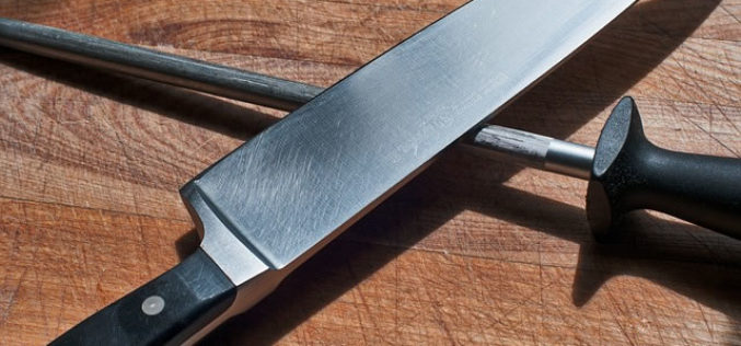 Different Types of Elements Used for Knife Sharpening