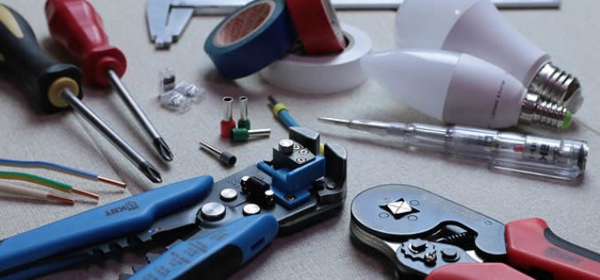 4 Critical Pieces of Equipment You Need for Home Renovations