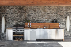 4 Tips for Creating the Perfect Outdoor Kitchen