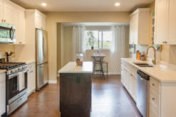 How to Make an Island Work in a Small Kitchen