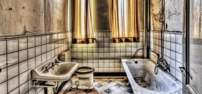 10 Tips to Efficiently Keep Your Bathroom Clean