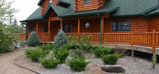 Are Log Homes Difficult to Maintain?