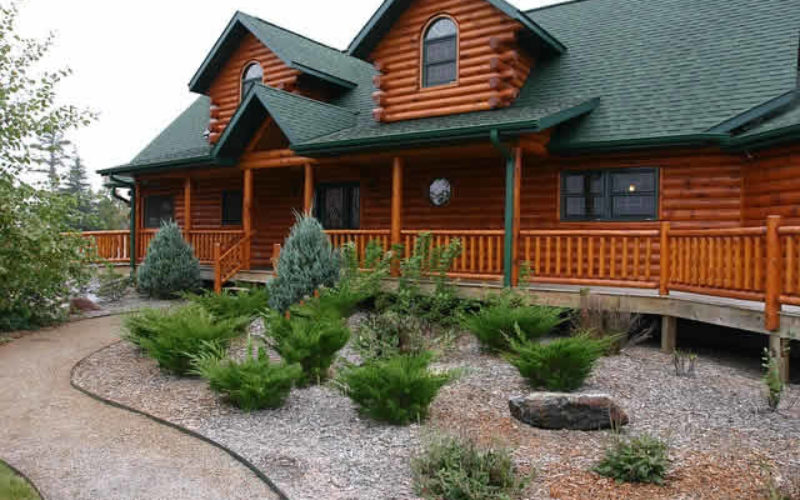 Are Log Homes Difficult to Maintain?