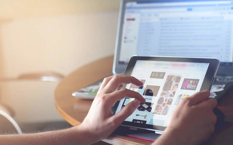 7 Electronic Amenities Your Airbnb Guests Will Love