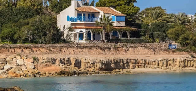 4 Things to Keep in Mind When Buying Seaside Property