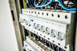 2 Electrical Issues You Can Fix on Your Own and 2 You Can’t