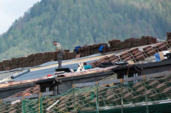 Benefits of Repairing Your Roof Before the Sale