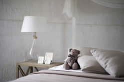 Best Tips to Adorn Your Bedroom Without Piling Up Debts