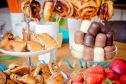 How To Create The Perfect Candy Buffet