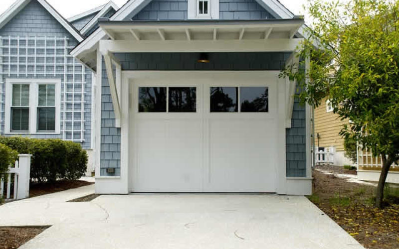 4 Signs Your Garage Door Needs Repair or Replacement