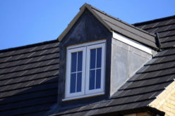 Helpful and Effective Tips for Replacing Your Roof