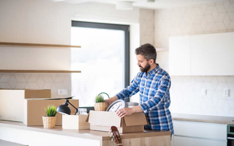 Buy It, Sell It, or Lease It: 5 Ways to Handle Moving in 2020