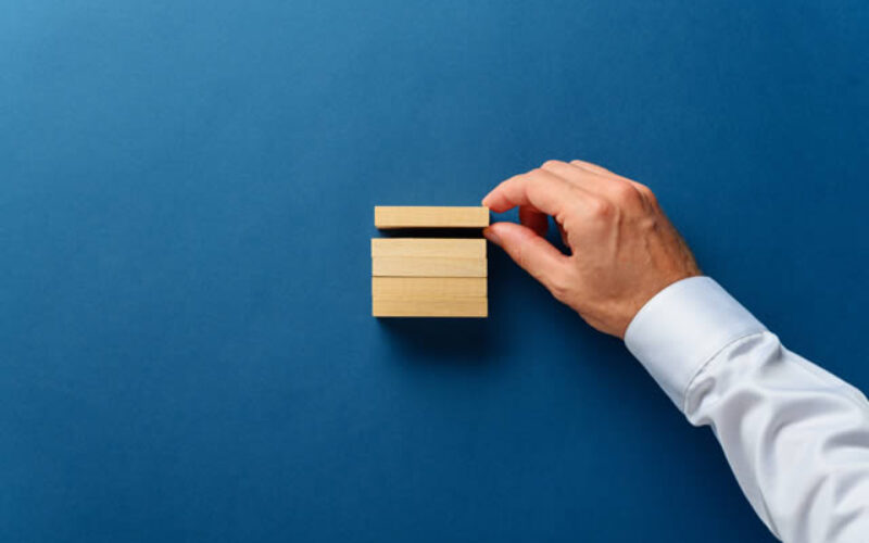 <span>Sunday Morning Tip for August 30:</span> Reasons to Befriend a Property Management Firm for your Real Estate