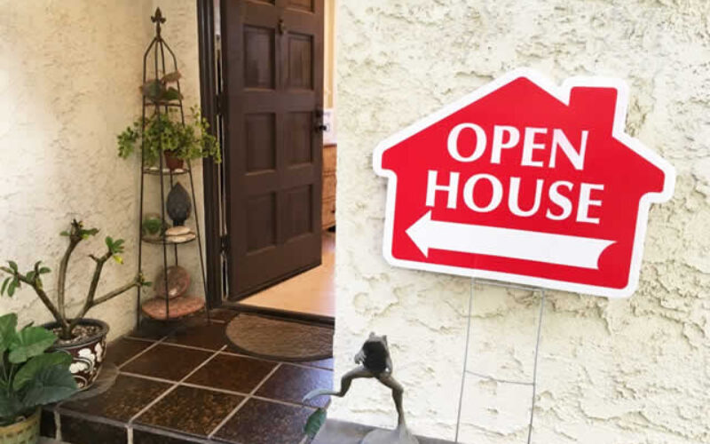 Open Houses: Pros vs. Cons