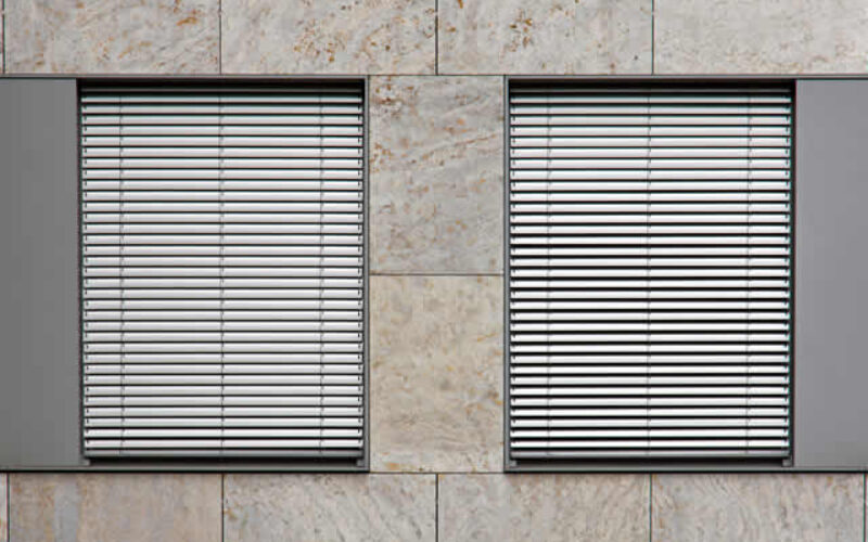 Top 3 Important and Unavoidable Reasons for Installing Outdoor Blinds in Your Property