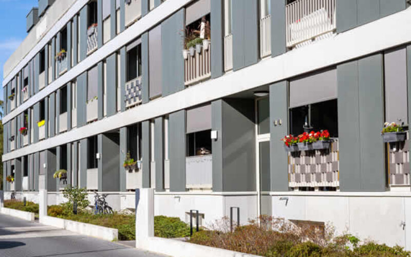 How To Keep Your Balcony Tidy And Neat With Minimal Effort