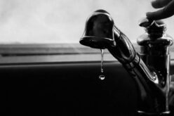 How to Decide Whether to Repair or Replace Your Leaky Faucet?
