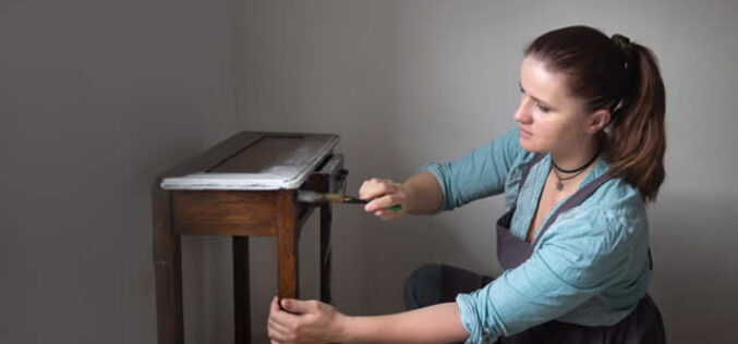 Top Tips To Restore Wood Furniture Effectively