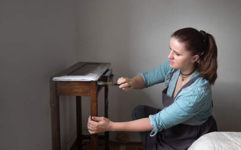 Top Tips To Restore Wood Furniture Effectively