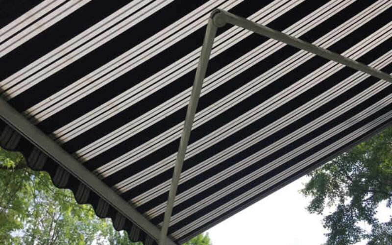 Top Reasons To Add a Retractable Awning to Your Home