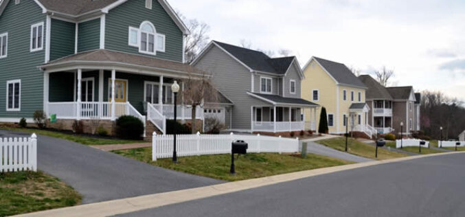 5 Ways To Stay On Top Of Real Estate Market Trends