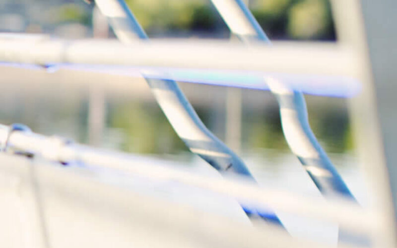 Horizontal vs. Vertical Balustrades