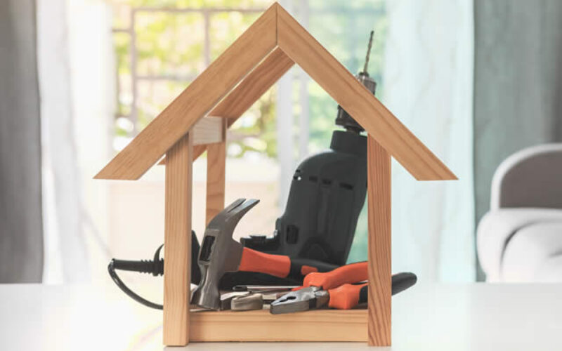 <span>Sunday Morning Tip for Oct 17:</span> Home Repairs You Might Need After a Natural Disaster