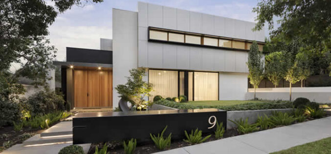 How to Use Your Home’s Exterior as an Artistic Foundation