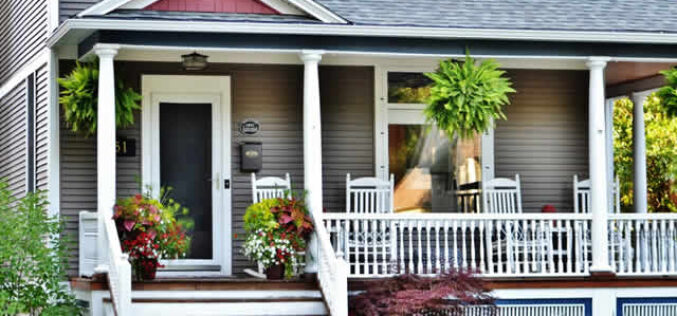 7 Ways to Enhance Your Home’s Curb Appeal On a Budget