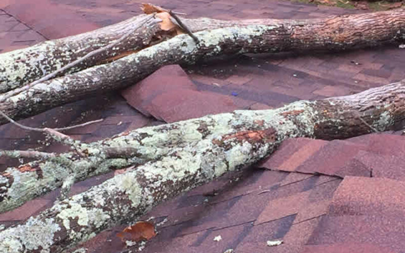 Filing An Insurance Claim for Roof Damage Properly