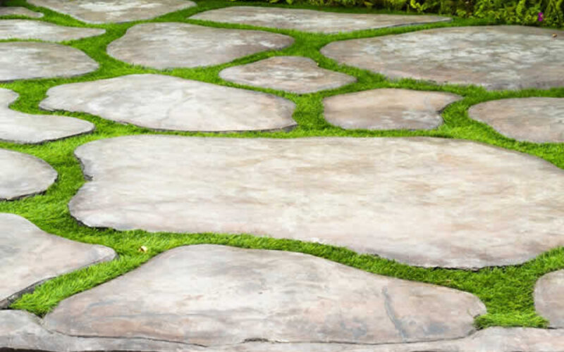 4 Great Benefits of an Artificial Lawn