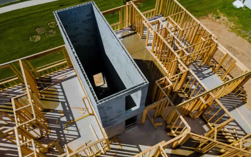 Building a House? A Beginner Guide to Self-Contracting