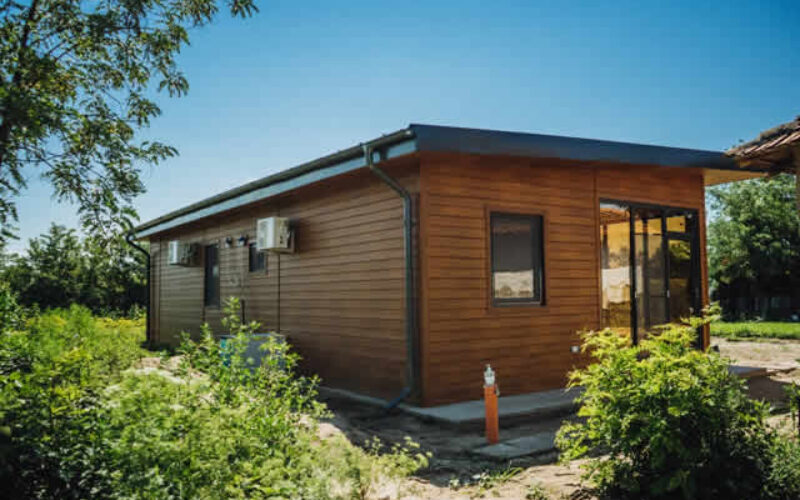 The Benefits of Building a Shipping Container Home