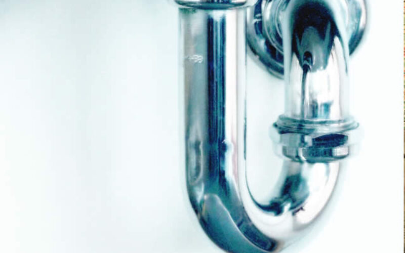 Experiencing Plumbing Issues At Home? Work With Professional Plumber