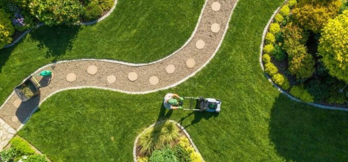 4 Common Landscaping Mistakes to Avoid This Spring