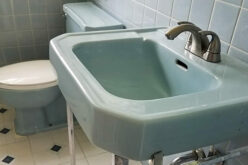 Ways to Make Your Outdated Bathroom More Luxurious