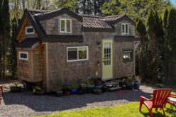 Looking to Build A Tiny Home? You Can Learn Online!