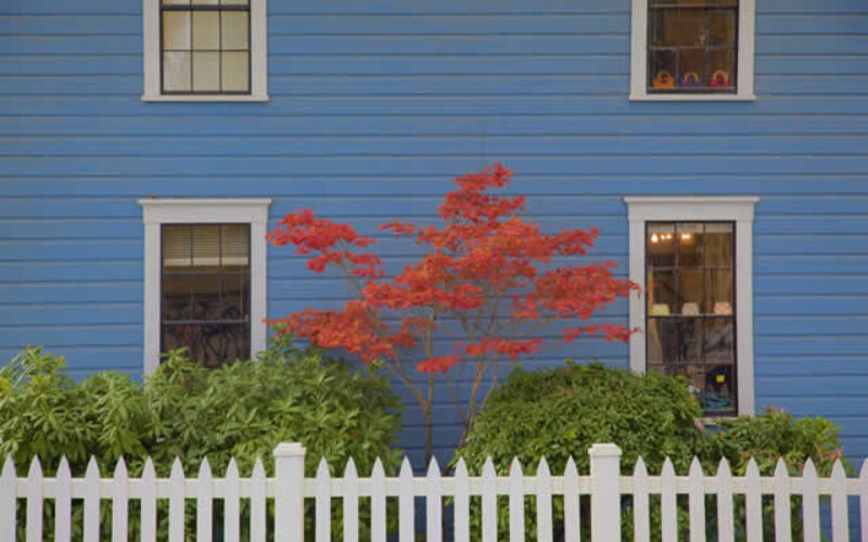 3 Tips for Beautiful Color Harmonies in Home Exterior Paint