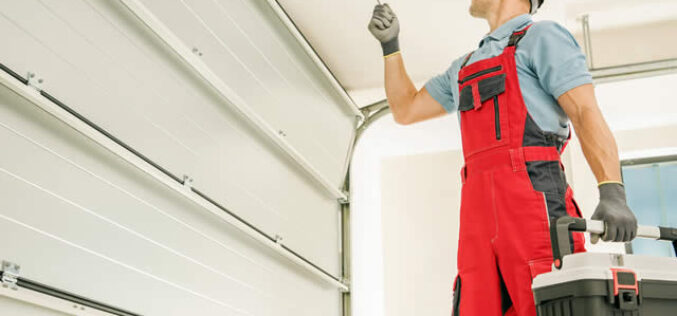 <span>Sunday Morning Tip for July 24:</span>  Need to Replace Your Garage Door? How to Get the Job Done Quickly?