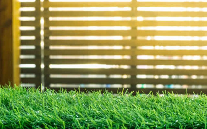 How Artificial Grass Makes Your House Look Cleaner