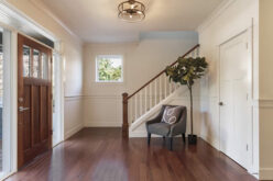 New Jewish Homes: How The Entrance Hall Can Be The Perfect Starting And Finishing Touch