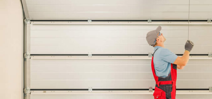 Repair Or Replace? 5 Signs It’s Time To Replace That Old Garage Door