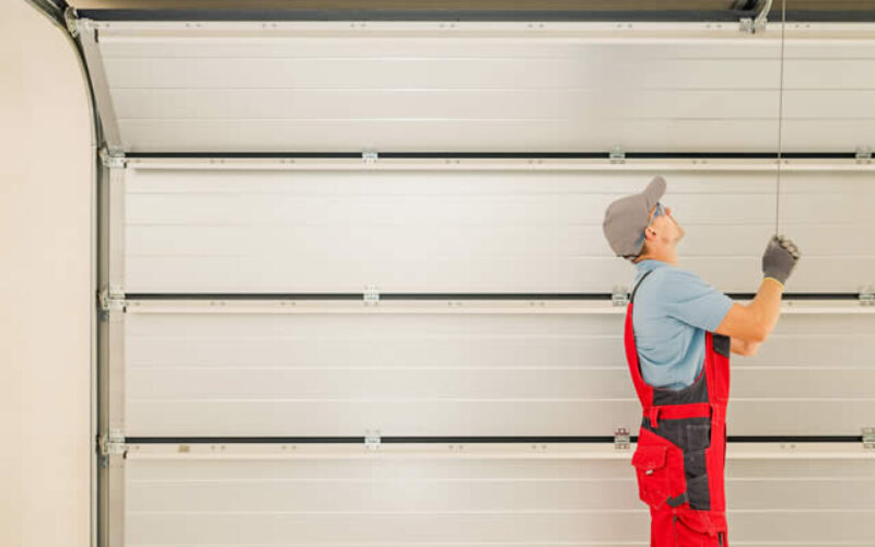 Repair Or Replace? 5 Signs It’s Time To Replace That Old Garage Door