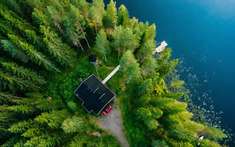 Tips for Maintaining Your Lakefront Property