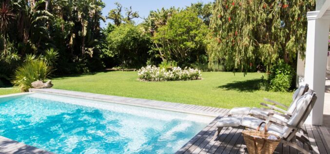 5 Ways To Transform Your Backyard Into an Oasis