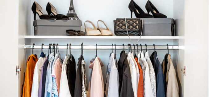 How to Build a Walk-in Wardrobe Space in a Small Bedroom