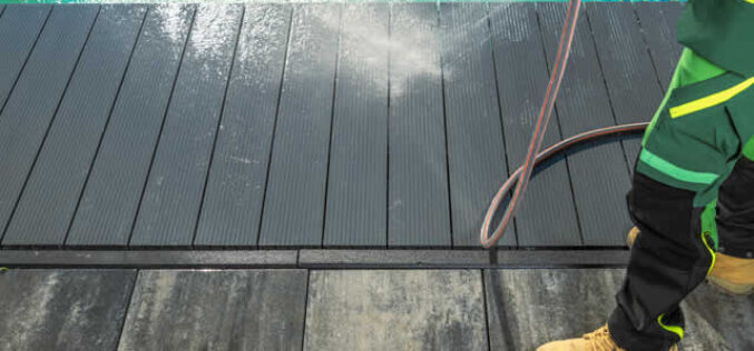 Clean Your Swimming Pool the Right Way With These Tips